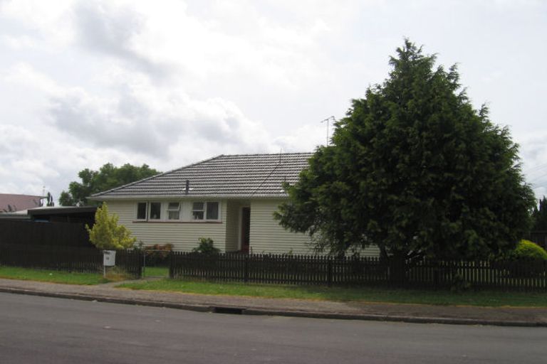 Photo of property in 15 Runa Place, Mount Wellington, Auckland, 1062