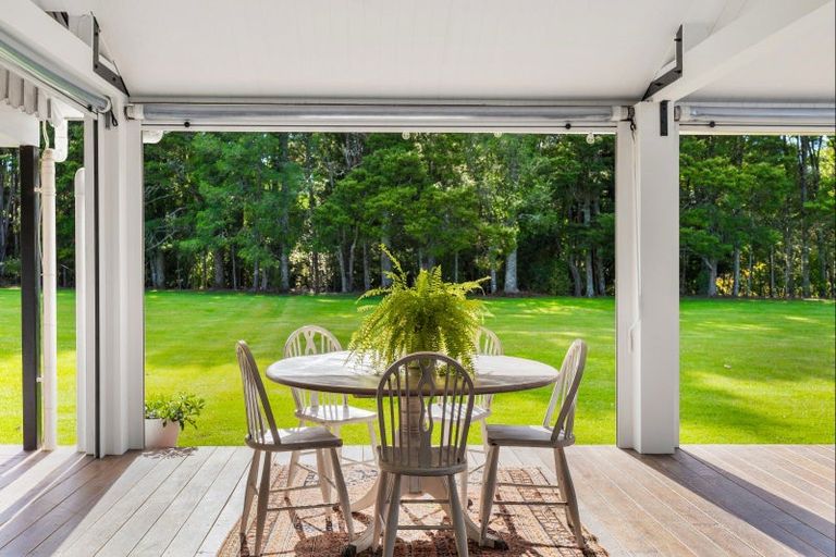 Photo of property in 7 Rosemount Road, Matakana, Warkworth, 0985