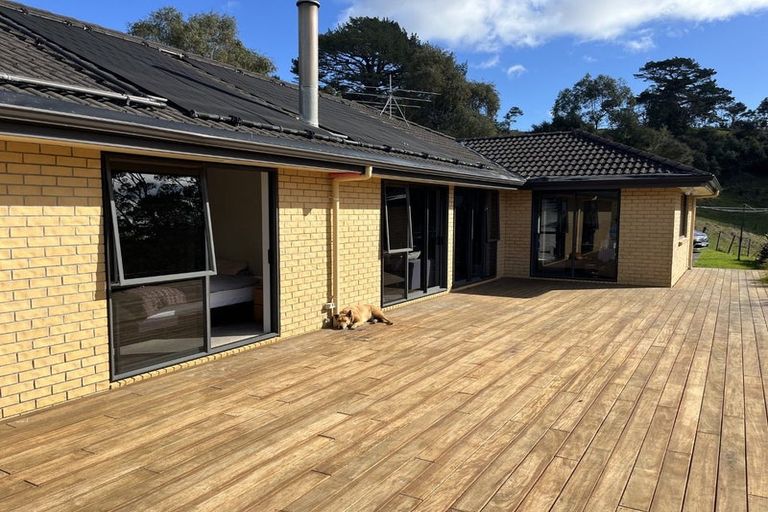 Photo of property in 174 Zanders Road, Helensville, Waimauku, 0882