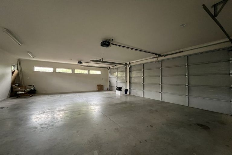 Photo of property in 18 Shalimar Place, Huntington, Hamilton, 3210