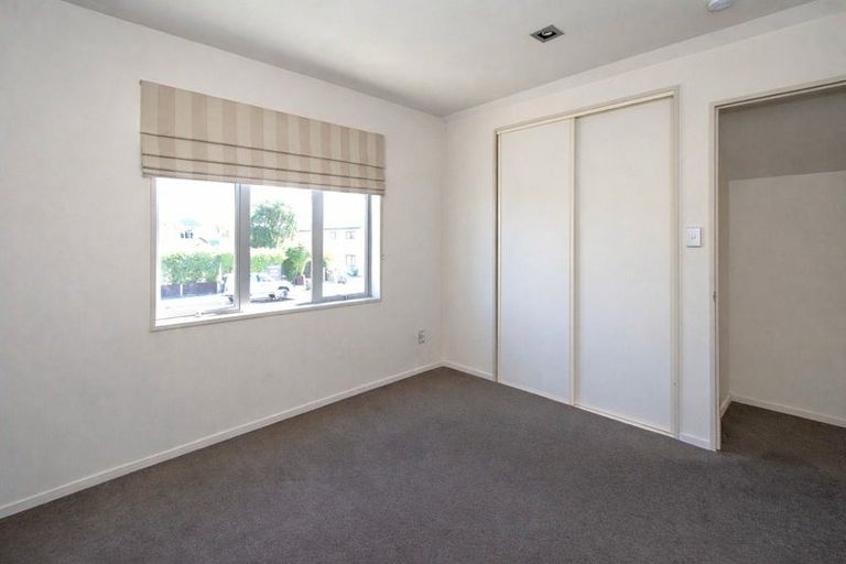 Photo of property in 90b Mandeville Street, Riccarton, Christchurch, 8011