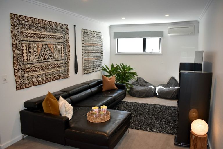 Photo of property in 125 Buckley Avenue, Hobsonville, Auckland, 0616