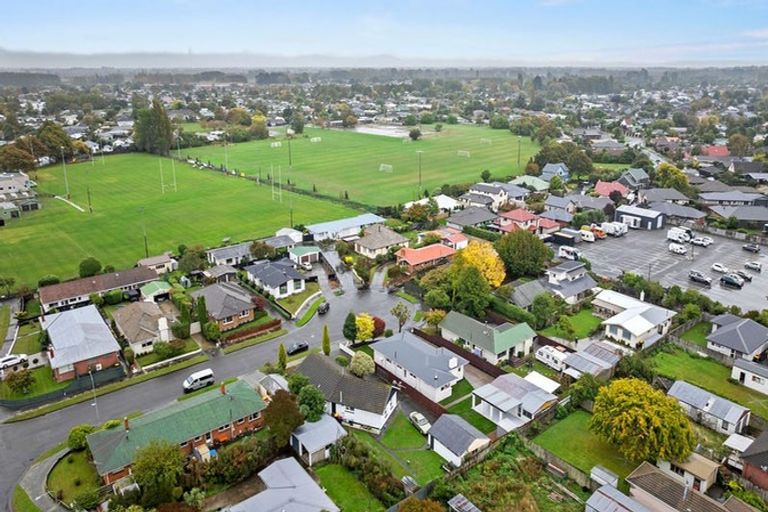 Photo of property in 6 Marlin Place, Mairehau, Christchurch, 8013