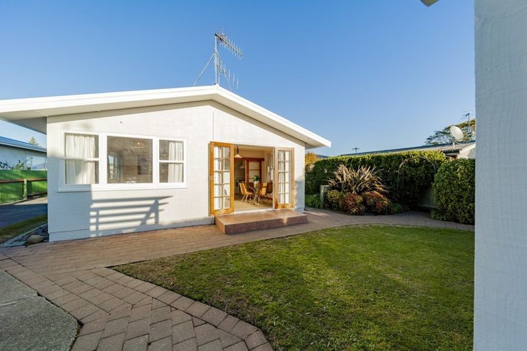 Photo of property in 7a Arnold Street, Onekawa, Napier, 4110