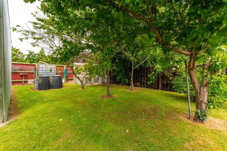 Photo of property in 5 Edward Street, Waimate, 7924