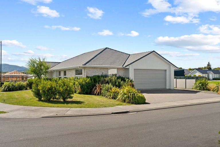 Photo of property in 1 Peony Drive, Greytown, 5712