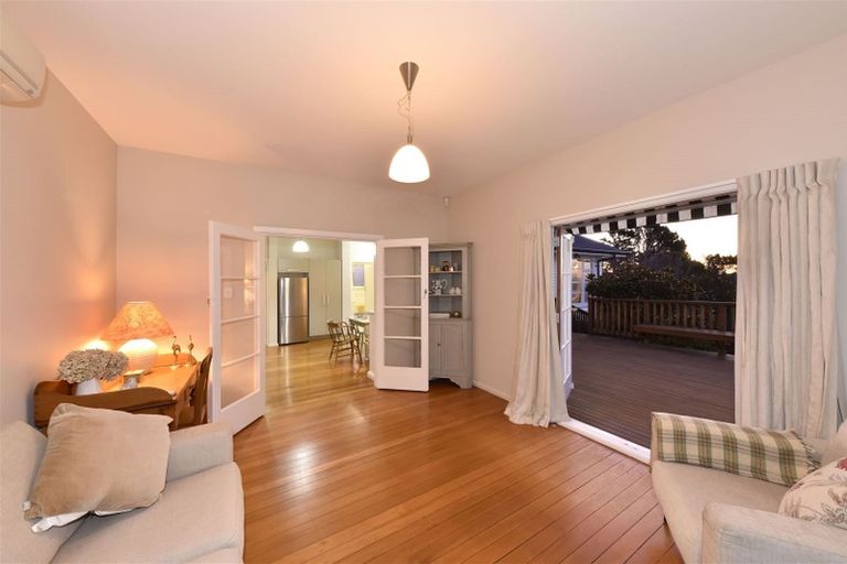 Photo of property in 1/159 Major Hornbrook Road, Mount Pleasant, Christchurch, 8081