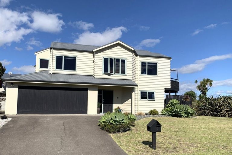 Photo of property in 17 Rangitukehu Street, Ohope, 3121