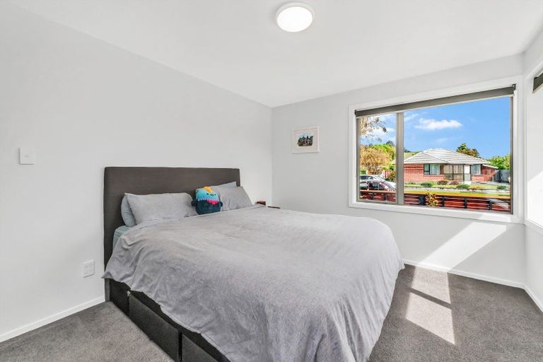 Photo of property in 17 Pahau Place, Cracroft, Christchurch, 8025