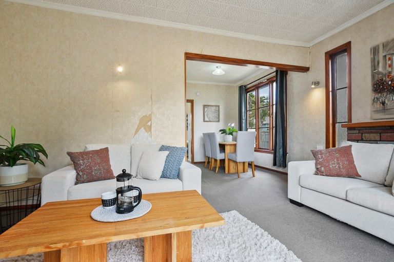 Photo of property in 10 Vectis Road, Hillcrest, Hamilton, 3216