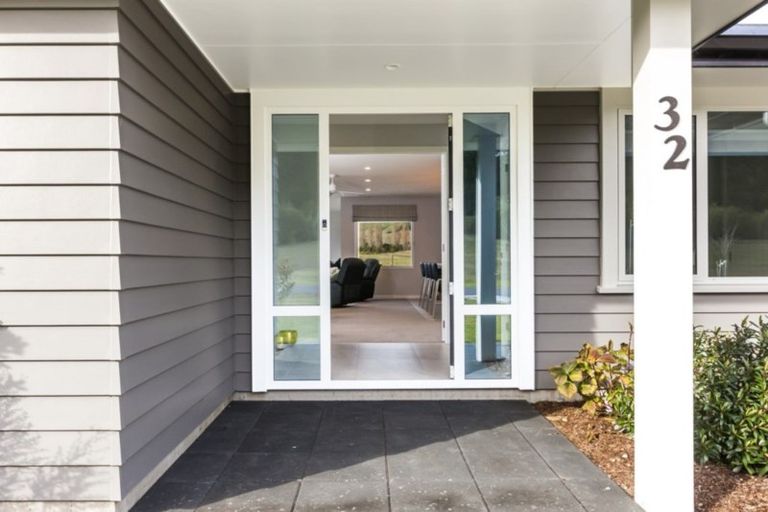 Photo of property in 500 Kinloch Road, Kinloch, Taupo, 3377