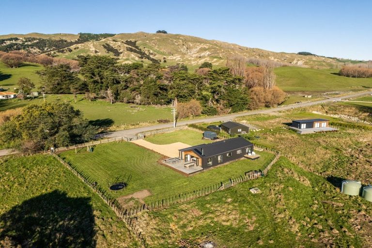 Photo of property in 2480 Kahuranaki Road, Elsthorpe, Havelock North, 4295