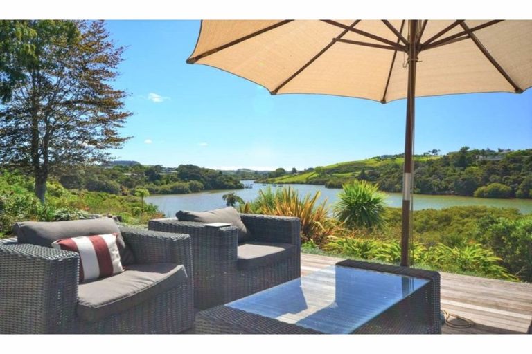 Photo of property in 51 Mission Road, Kerikeri, 0230