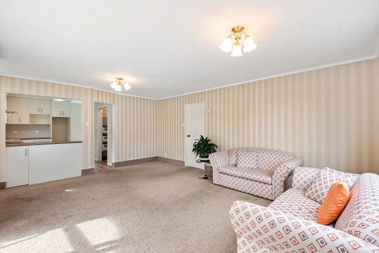 Photo of property in 12a Elwyn Crescent, Green Island, Dunedin, 9018