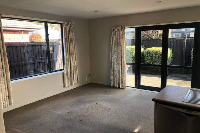 Photo of property in 2b Lascelles Street, Saint Martins, Christchurch, 8022