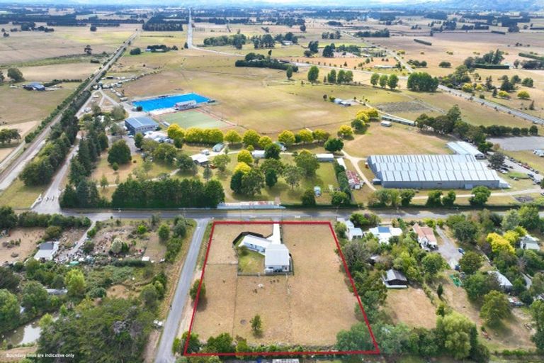 Photo of property in 37 Chester Road, Clareville, Carterton, 5791