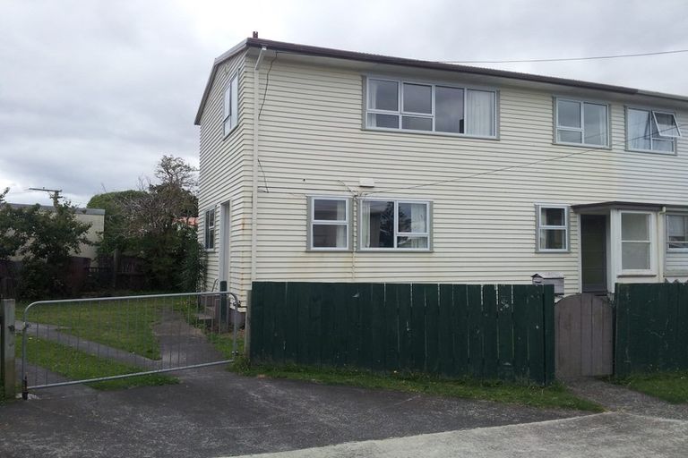 Photo of property in 19 Trevethick Grove, Woburn, Lower Hutt, 5010