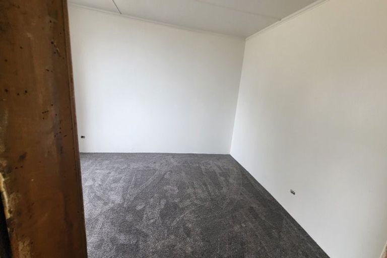 Photo of property in 71 Gladstone Road North, Dalmore, Dunedin, 9010