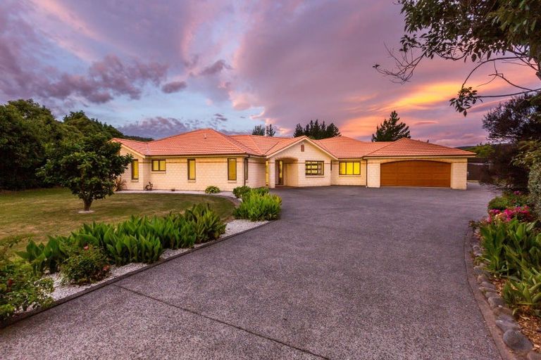 Photo of property in 1140a Maymorn Road, Maymorn, Upper Hutt, 5018