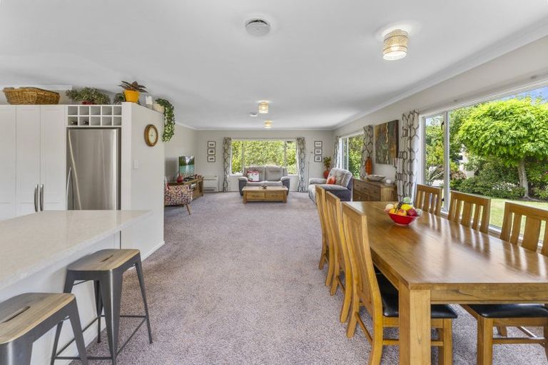 Photo of property in 9 Ardilea Avenue, Stoke, Nelson, 7011