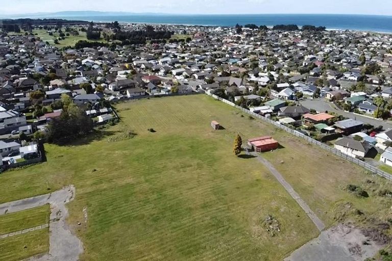 Photo of property in 268 Bower Avenue, North New Brighton, Christchurch, 8083