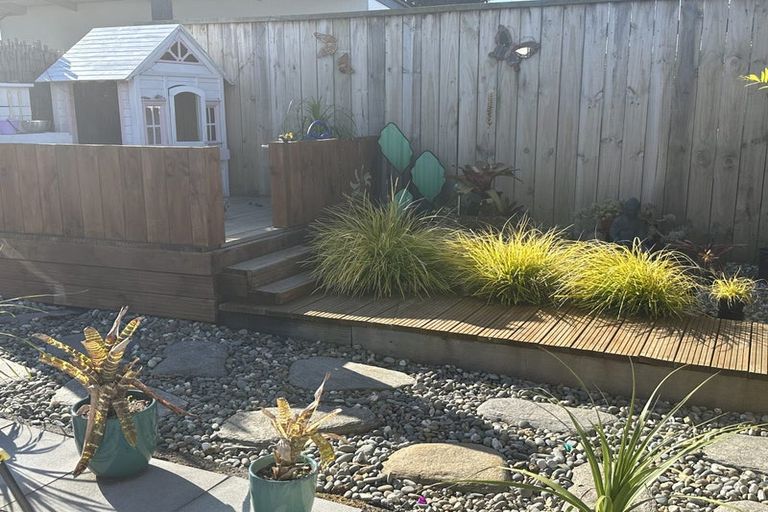 Photo of property in 31 Hutchins Street, Waitara, 4320