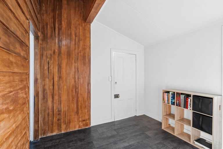 Photo of property in 303 Princes Street, Strathern, Invercargill, 9812