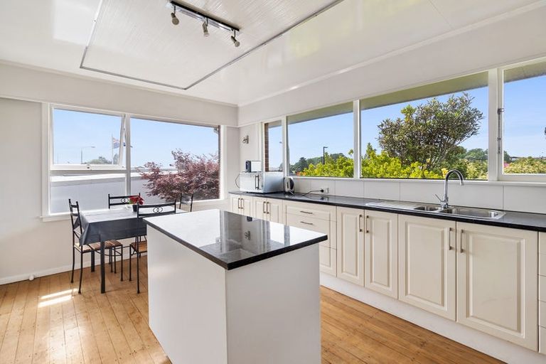 Photo of property in 5 Hobbs Street, Waimataitai, Timaru, 7910