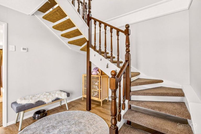 Photo of property in 1a Brassey Road, Saint Johns Hill, Whanganui, 4500