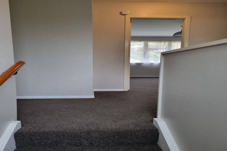 Photo of property in 92 Ironside Road, Johnsonville, Wellington, 6037