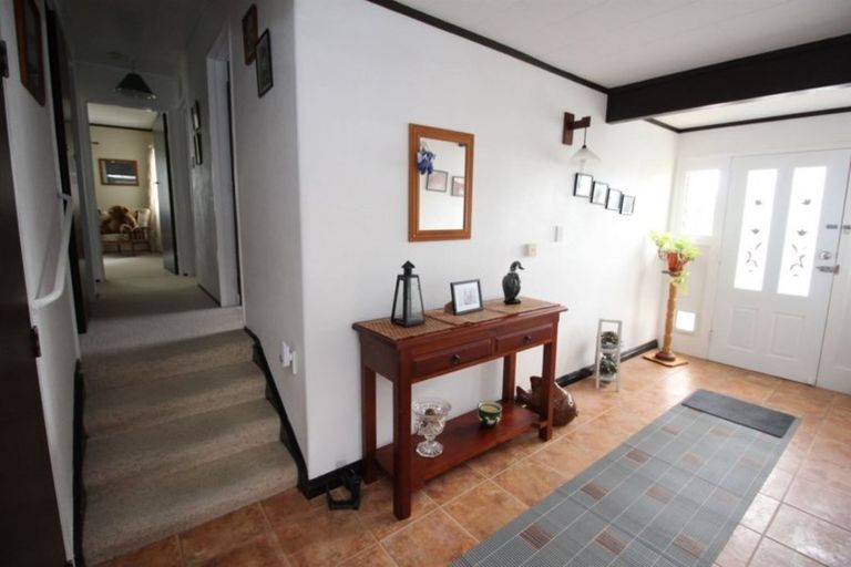 Photo of property in 1 Cullen Crescent, Tokoroa, 3420