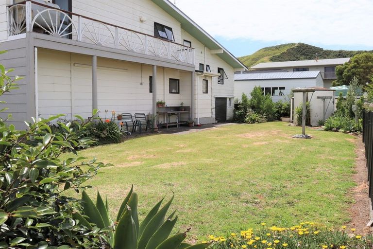 Photo of property in 5 Bill Nolan Place, Mahia, 4198