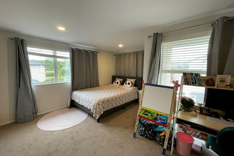 Photo of property in 3 Carrickdawson Drive, Flat Bush, Auckland, 2019