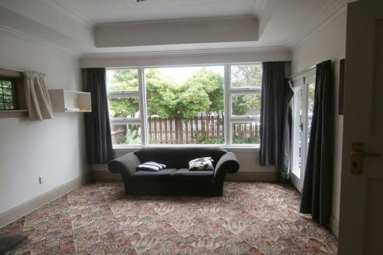 Photo of property in 12 Ilam Road, Upper Riccarton, Christchurch, 8041