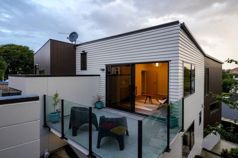 Photo of property in 5 Havelock Street, Mornington, Dunedin, 9011