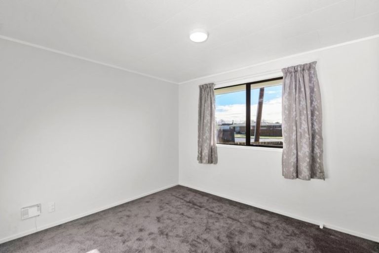 Photo of property in 50a Werrina Crescent, Mangakakahi, Rotorua, 3015