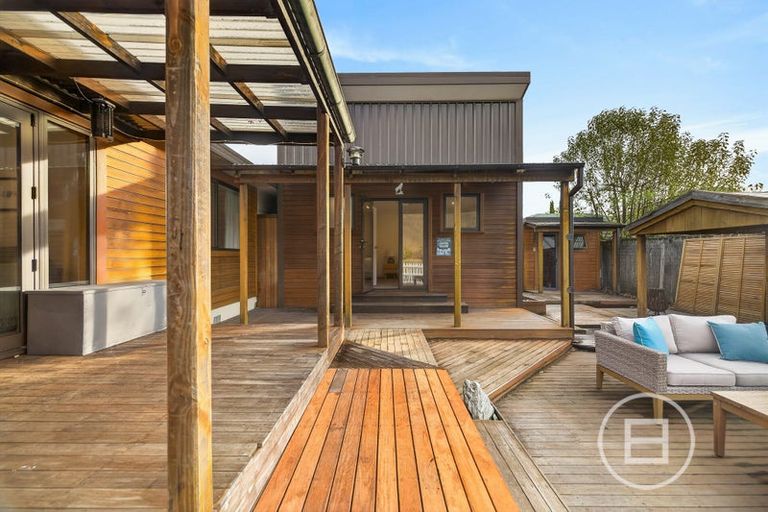 Photo of property in 20 Daveys Place, Arrowtown, 9302