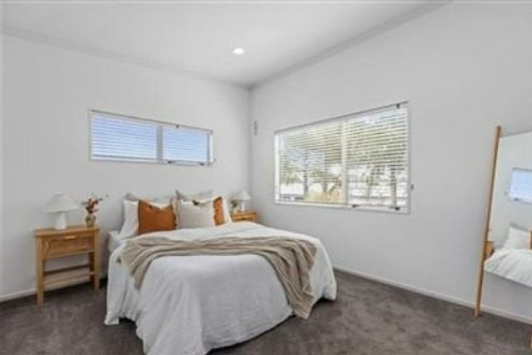 Photo of property in 290b Oceanbeach Road, Mount Maunganui, 3116