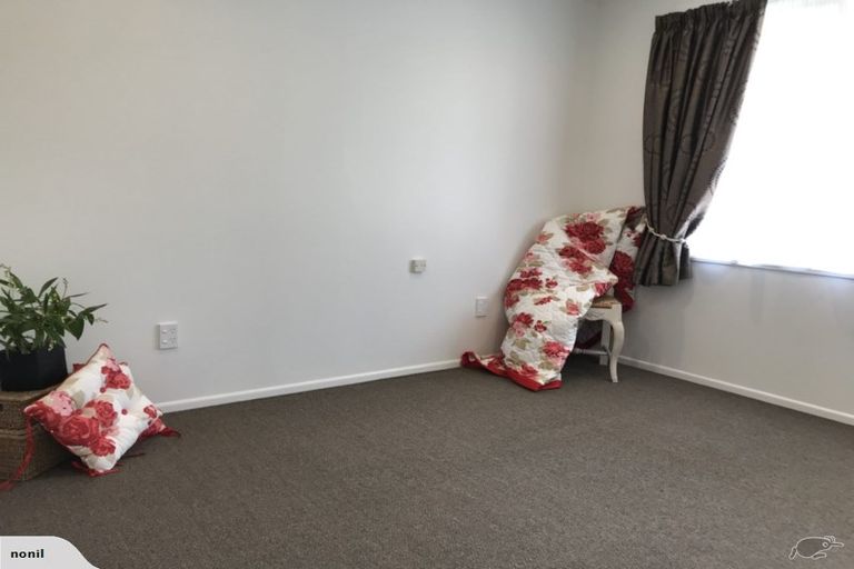 Photo of property in 1/23 Withells Road, Avonhead, Christchurch, 8042