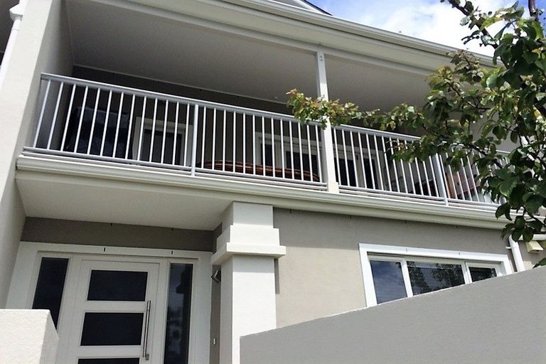 Photo of property in The Rise, 5/11 Hatfield Place, Albany Heights, Auckland, 0632