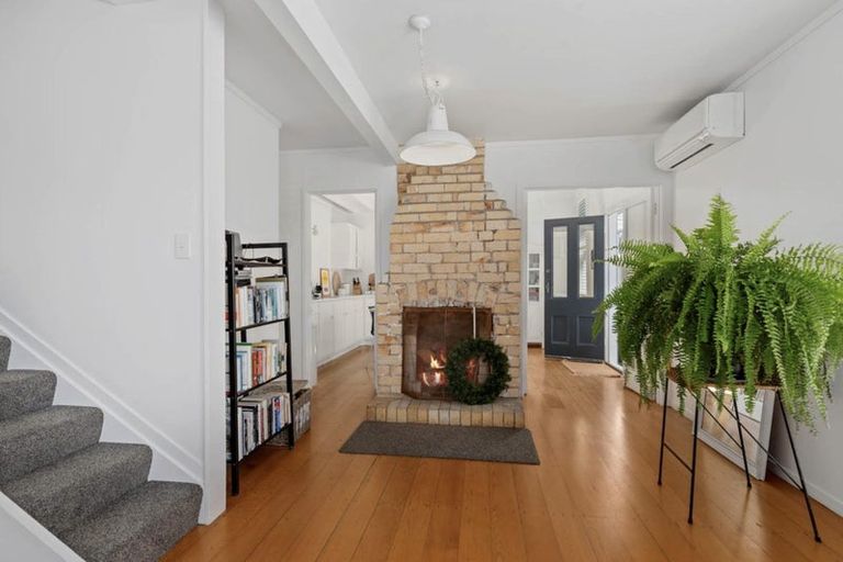 Photo of property in 16/53 Vauxhall Road, Devonport, Auckland, 0624