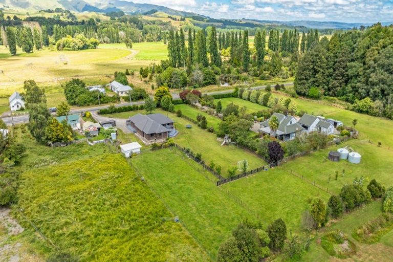 Photo of property in 1267 Pohangina Road, Pohangina, Ashhurst, 4884