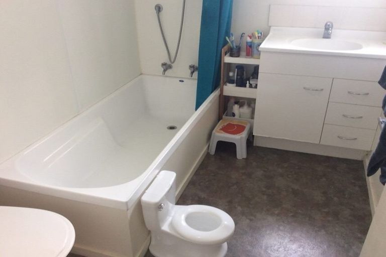 Photo of property in 14d Jones Crescent, Melville, Hamilton, 3206