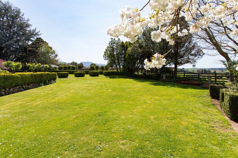 Photo of property in 34 Ruahine Street, Dannevirke, 4930
