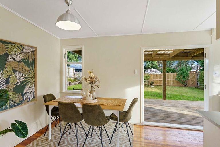 Photo of property in 55 Ngapaki Street, Waikanae Beach, Waikanae, 5036