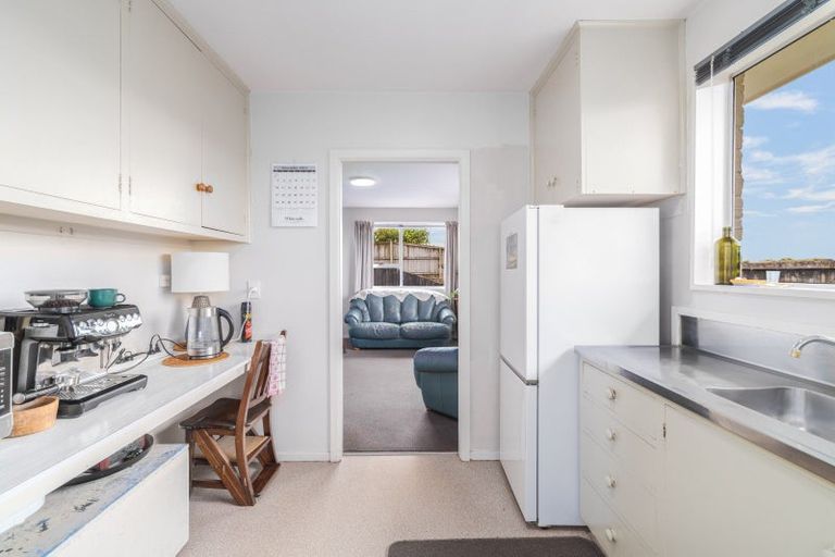 Photo of property in 1/335 Marine Parade, New Brighton, Christchurch, 8061