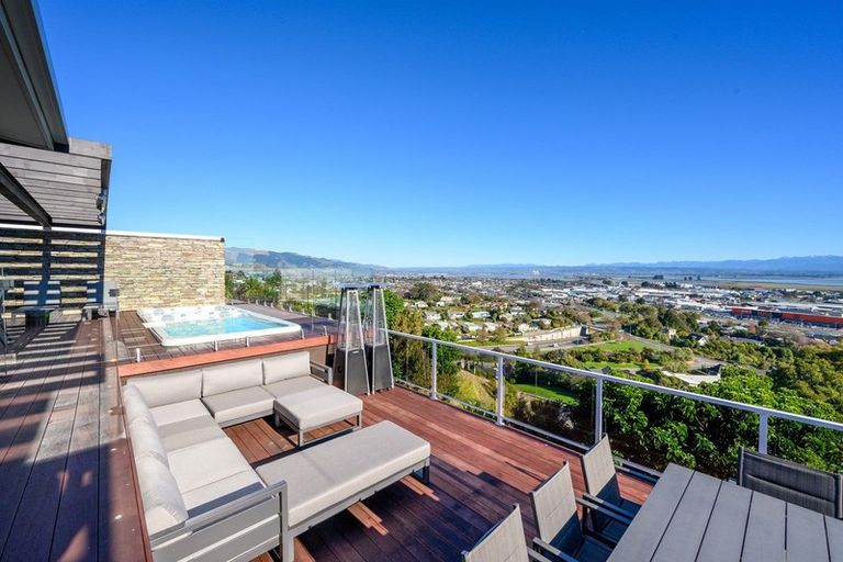 Photo of property in 27 Pinnacle Place, Wakatu, Nelson, 7011