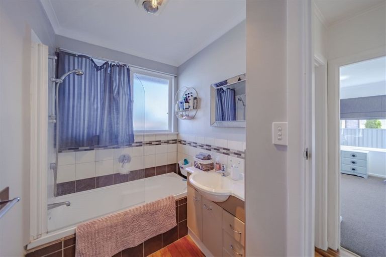 Photo of property in 105 Coverdale Street, Onekawa, Napier, 4110