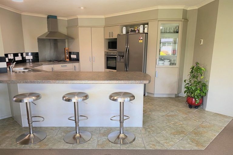 Photo of property in 22a Madison Street, Cambridge, 3434