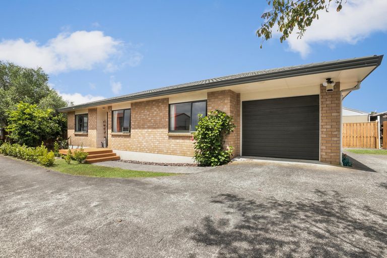 Photo of property in 49a Beatty Road, Pukekohe, 2120